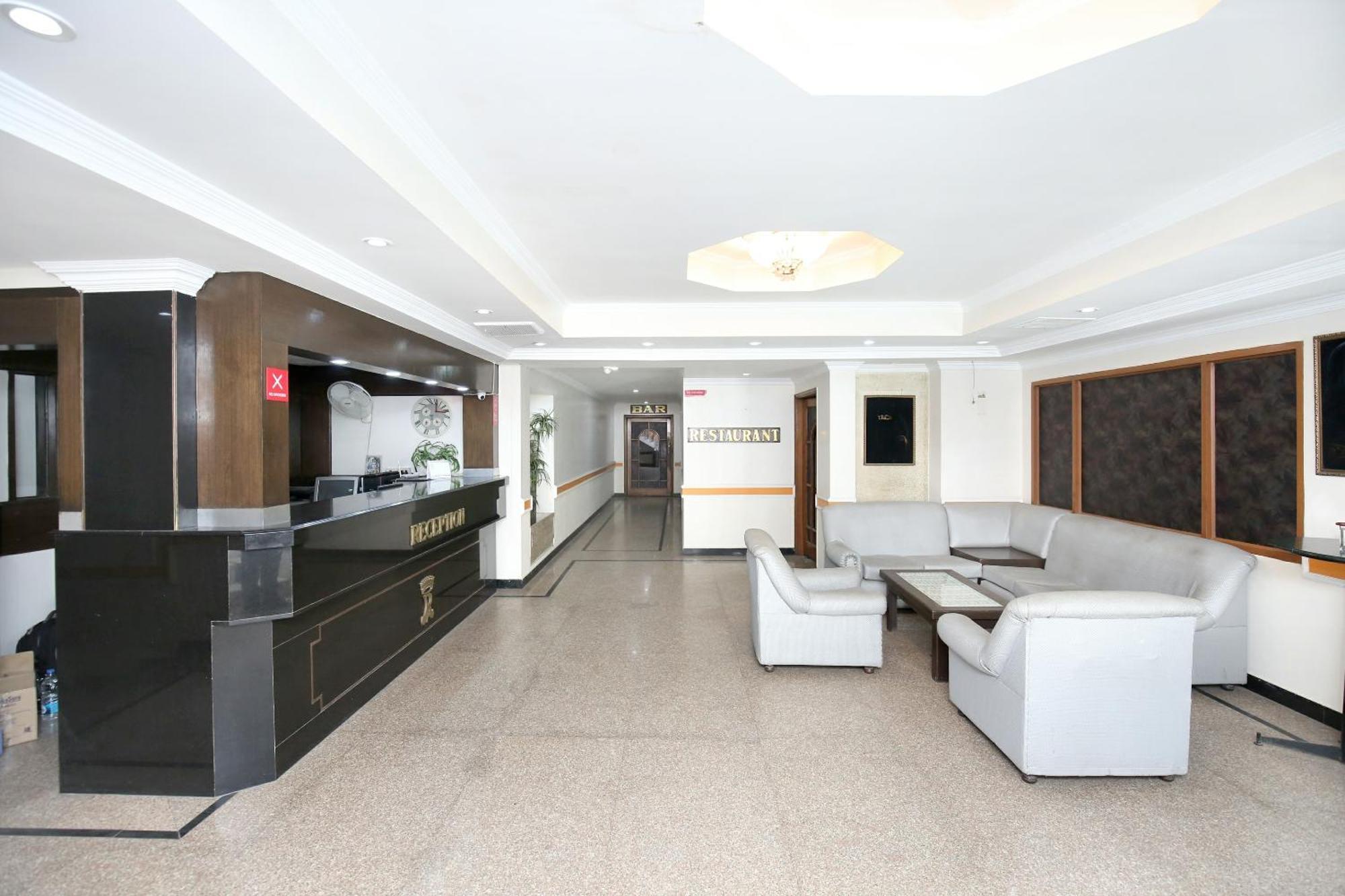 Oyo Hotel Ranvir Prime Jalandhar Exterior photo